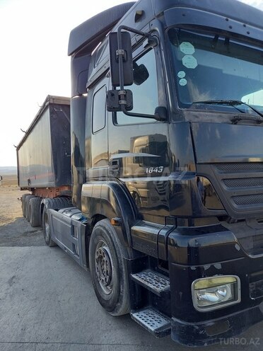 Mercedes Axor 1843 2007, 1,100,000 km - 12.0 l - Bakı