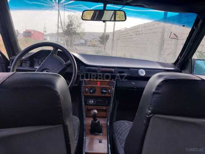 Mercedes E 230 1986, 230,000 km - 2.3 l - Bakı