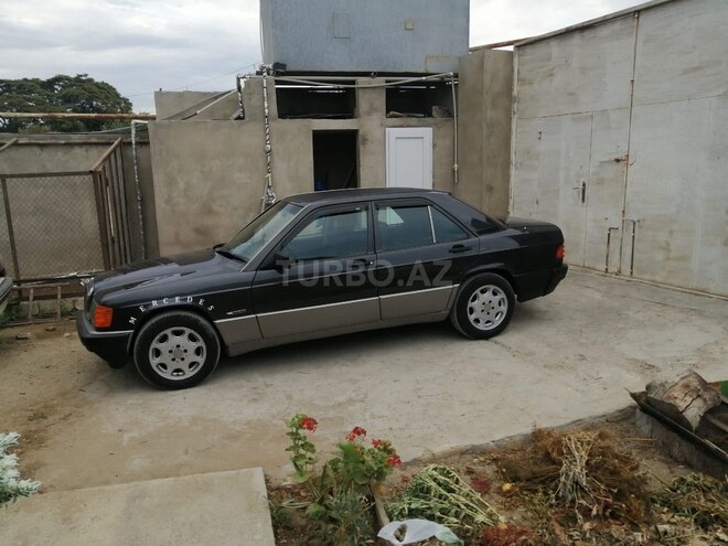 Mercedes 190 1991, 300,000 km - 2.0 l - Bakı