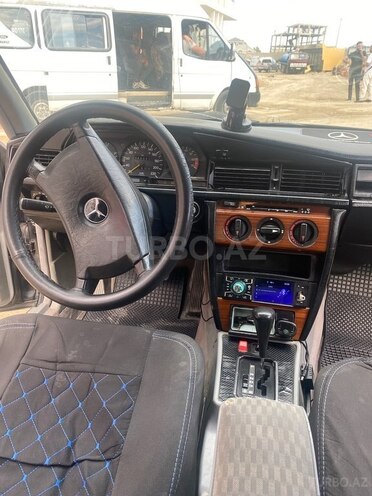 Mercedes 190 1991, 300,000 km - 2.0 l - Bakı