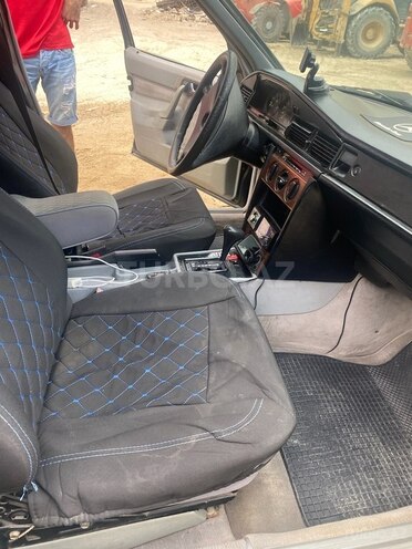 Mercedes 190 1991, 300,000 km - 2.0 l - Bakı