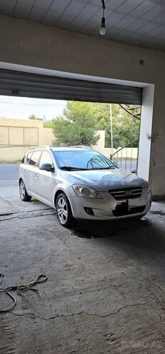 Kia Ceed 2007, 268,400 km - 1.6 l - Qazax