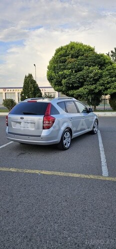 Kia Ceed 2007, 268,400 km - 1.6 l - Qazax
