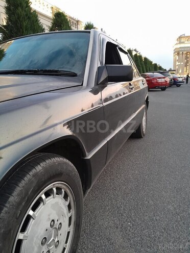 Mercedes 190 1993, 144,444 km - 2.0 l - Gəncə