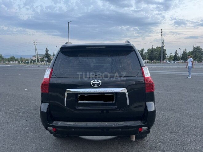 Toyota Prado 2011, 234,658 km - 2.7 l - Qəbələ