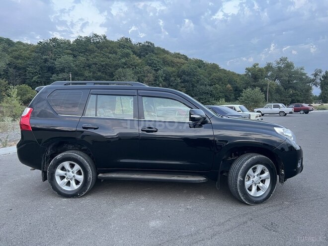 Toyota Prado 2011, 234,658 km - 2.7 l - Qəbələ