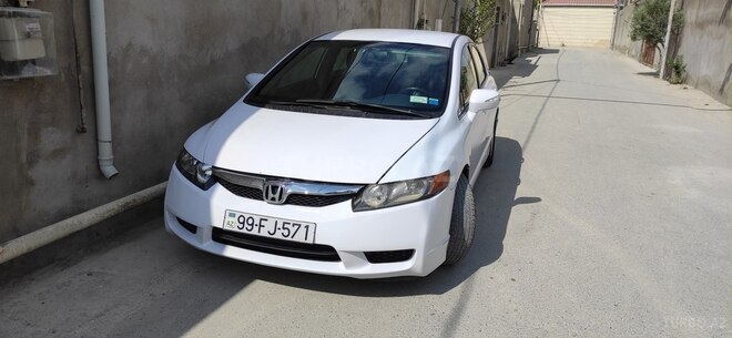 Honda Civic 2010, 270,000 km - 1.3 l - Bakı