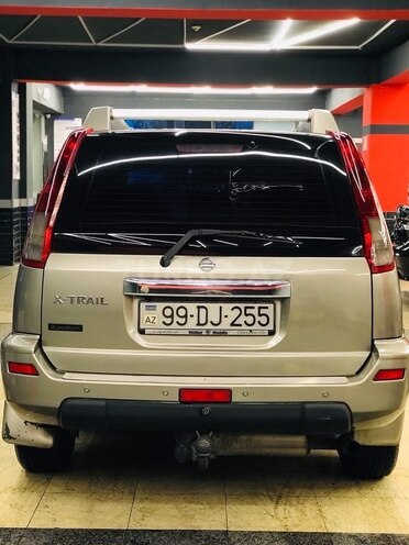 Nissan X-Trail 2003, 390,000 km - 2.2 l - Bakı