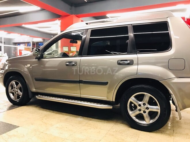 Nissan X-Trail 2003, 390,000 km - 2.2 l - Bakı