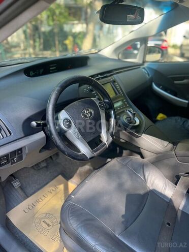 Toyota Prius 2010, 315,431 km - 1.8 л - Bakı