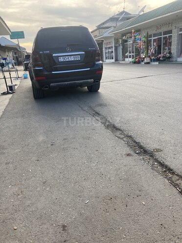 Mercedes GL 550 2007, 12,000 km - 5.5 l - Sabirabad