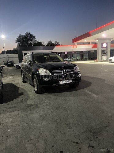 Mercedes GL 550 2007, 12,000 km - 5.5 l - Sabirabad