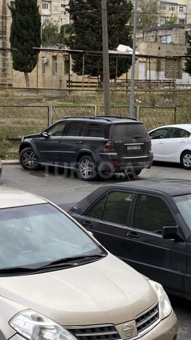 Mercedes GL 550 2007, 12,000 km - 5.5 l - Sabirabad