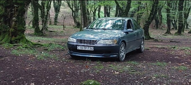 Opel Vectra 1997, 513,000 km - 1.8 l - Bakı
