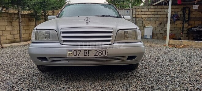 Mercedes C 180 1994, 125,634 km - 1.8 l - Masallı
