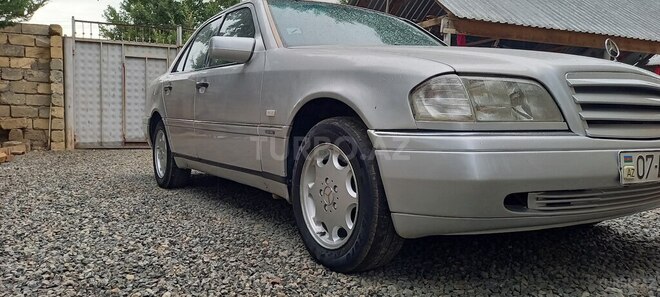 Mercedes C 180 1994, 125,634 km - 1.8 l - Masallı