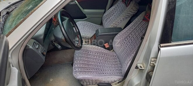 Mercedes C 180 1994, 125,634 km - 1.8 l - Masallı