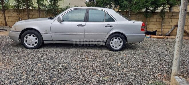 Mercedes C 180 1994, 125,634 km - 1.8 l - Masallı