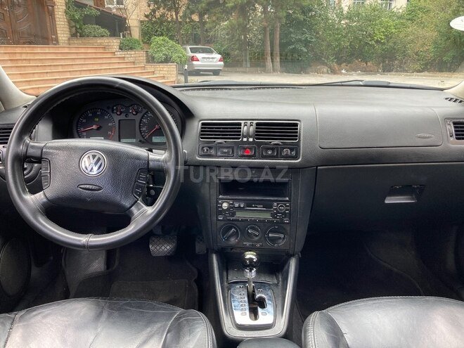 Volkswagen Jetta 2001, 325,000 km - 1.8 л - Bakı