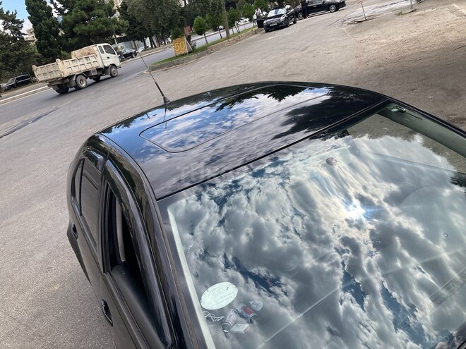 Volkswagen Jetta 2001, 325,000 km - 1.8 л - Bakı