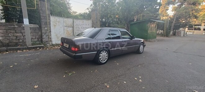 Mercedes E 200 1992, 390,000 km - 2.0 л - Lənkəran