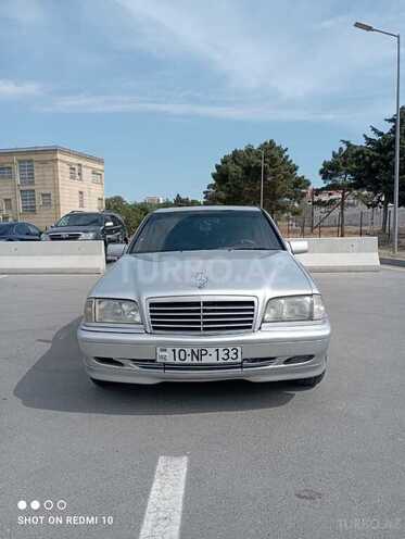 Mercedes C 220 2000, 350,000 km - 2.2 l - Bakı