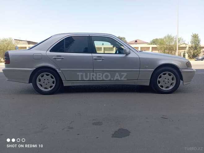 Mercedes C 220 2000, 350,000 km - 2.2 l - Bakı
