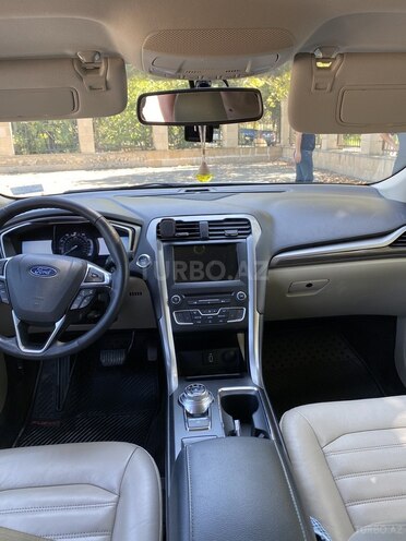 Ford Fusion 2018, 65,000 km - 1.5 l - Yevlax