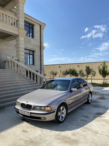 BMW 528 1996, 325,680 km - 2.8 l - Bakı