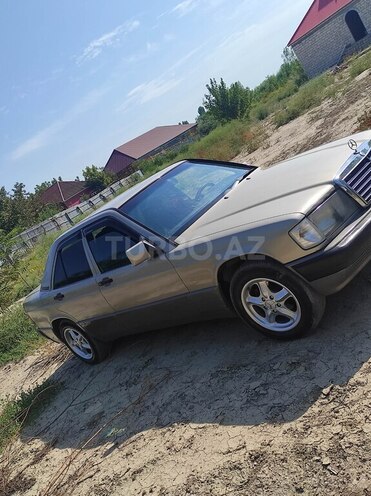 Mercedes 190 1990, 300,000 km - 2.0 l - Bakı