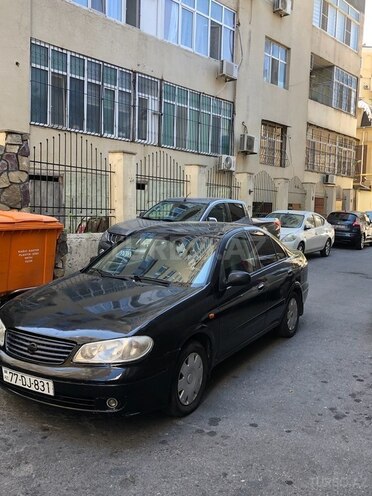 Nissan Sunny 2006, 320,000 km - 1.3 l - Bakı