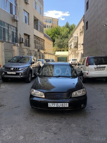 Nissan Sunny 2006, 320,000 km - 1.3 l - Bakı