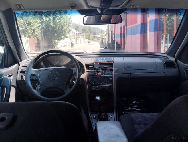 Mercedes C 200 1999, 560,000 km - 2.0 л - Oğuz