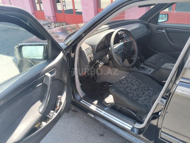 Mercedes C 200 1999, 560,000 km - 2.0 л - Oğuz
