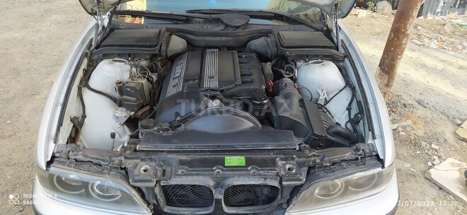 BMW 530 2001, 387,000 km - 3.0 l - Bakı