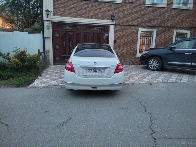 Nissan Teana 2009, 237,000 km - 3.5 l - Quba