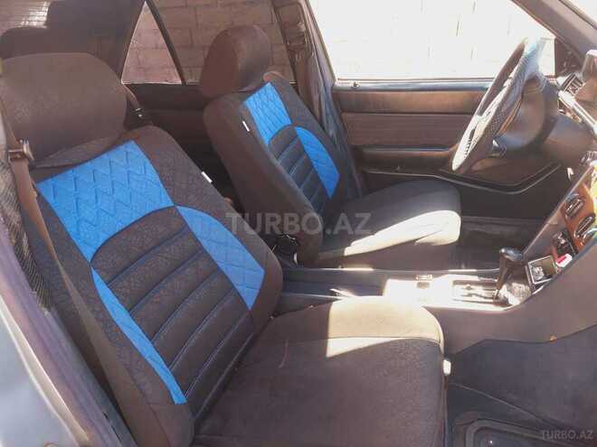 Mercedes E 200 1990, 315,385 km - 2.0 l - Bakı