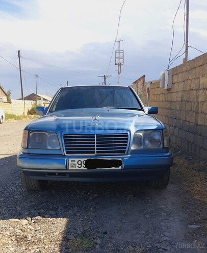 Mercedes E 200 1990, 315,385 km - 2.0 l - Bakı