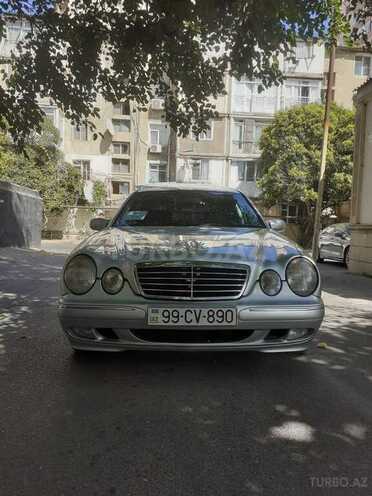 Mercedes E 220 2001, 516,300 km - 2.2 l - Bakı