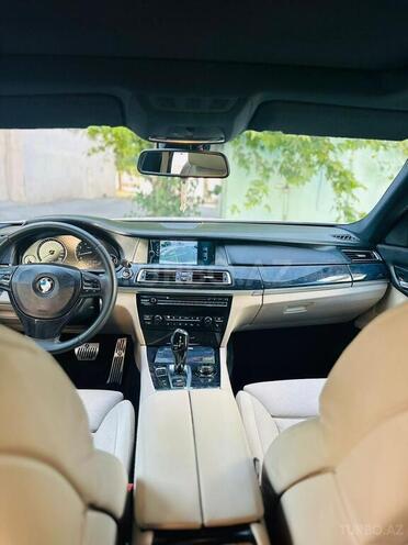 BMW 750 2009, 202,000 km - 4.4 л - Bakı