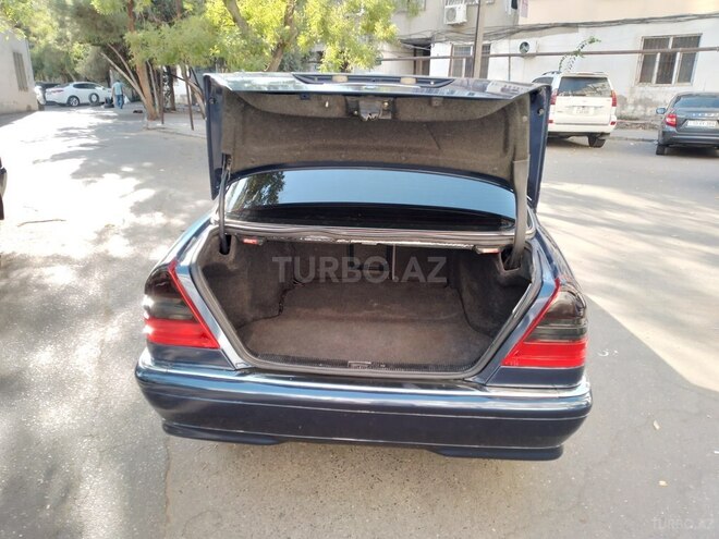 Mercedes C 230 1997, 333,000 km - 2.3 l - Bakı