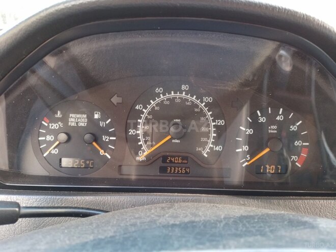 Mercedes C 230 1997, 333,000 km - 2.3 l - Bakı