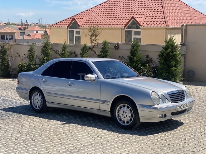 Mercedes E 220 2000, 600,000 km - 2.2 l - Bakı