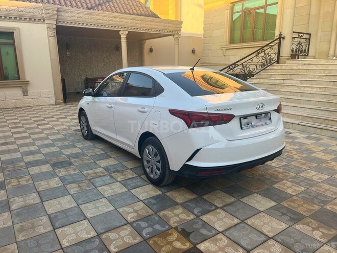 Hyundai Accent 2021, 1,900 km - 1.6 l - Gəncə