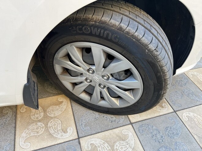 Hyundai Accent 2021, 1,900 km - 1.6 l - Gəncə