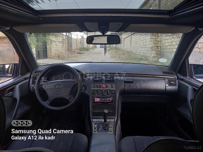 Mercedes E 240 1998, 346,080 km - 2.4 l - Bakı