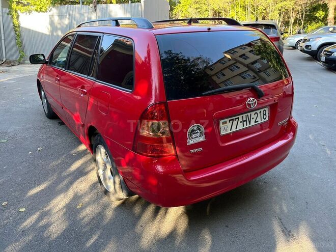 Toyota Corolla 2005, 207,000 km - 1.4 l - Bakı