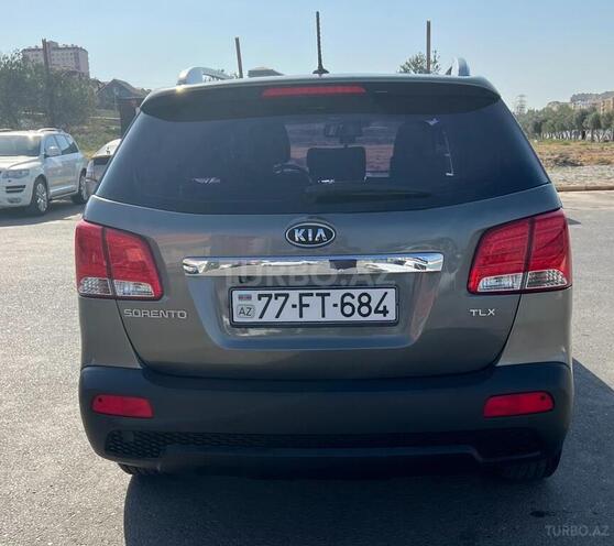Kia Sorento 2011, 270,000 km - 2.0 l - Bakı