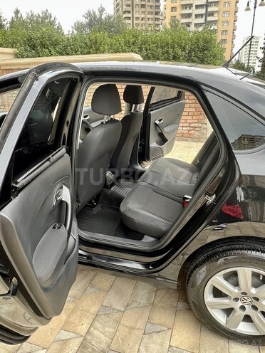 Volkswagen Polo 2013, 188,000 km - 1.6 l - Bakı