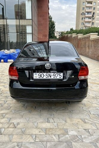 Volkswagen Polo 2013, 188,000 km - 1.6 l - Bakı